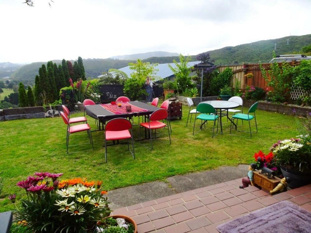 Rooms With A View Haywards Extérieur photo